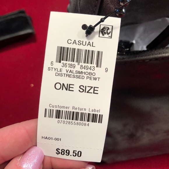 INC purse - Picture 2 of 8